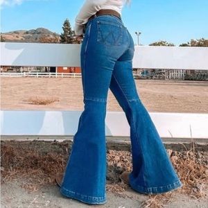 Wrangler Trumpet Flare Jeans
